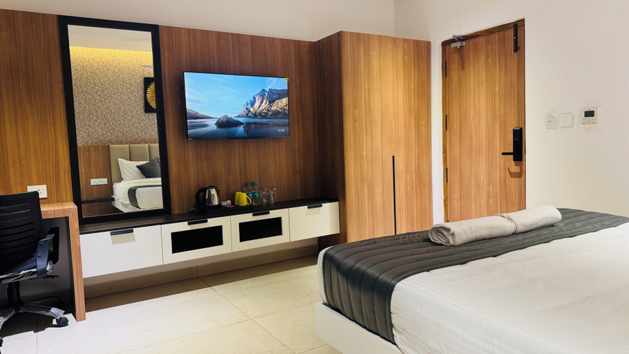 Room 3, Vaigai Residency, Salem