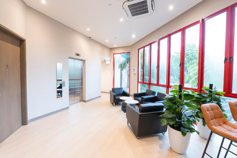Others 5, Swiss Club Guesthouse , Singapura