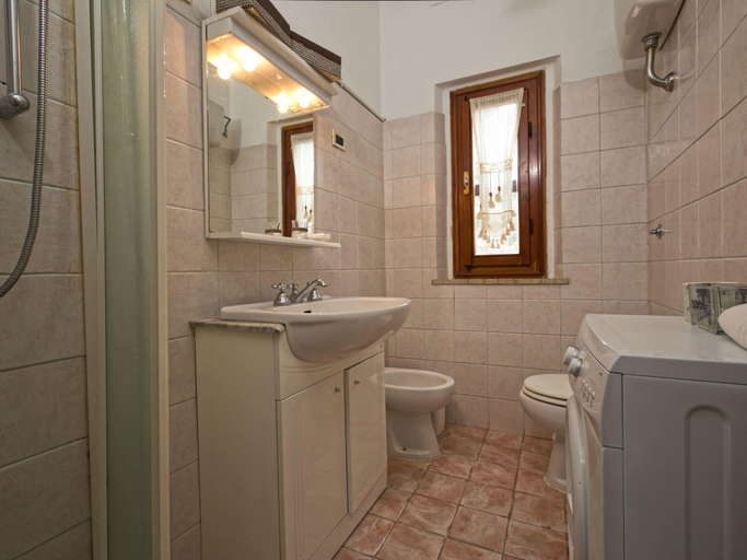 Bathroom 3, Holiday Home in Tuscany near Sassetta, Livorno