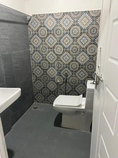 Bathroom 3, Ammara Eco Stays, Chikmagalur