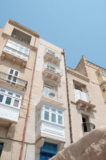 Exterior 2, V60 Valletta