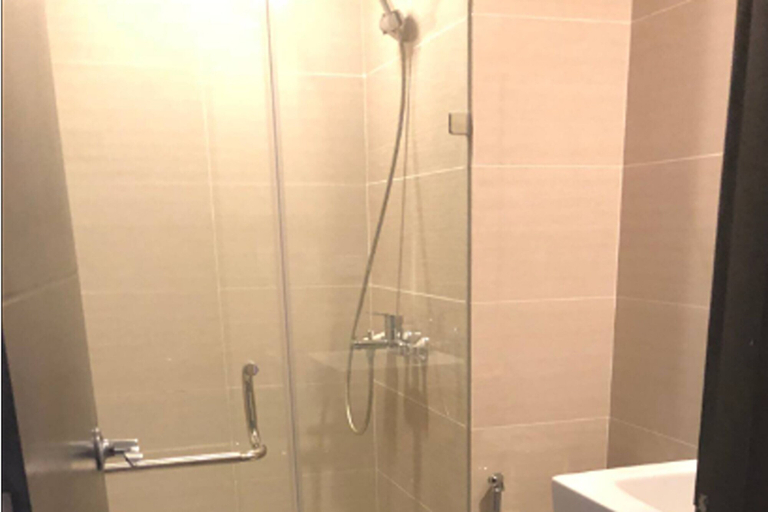 Bathroom 3, 81 Newport Boulevard across NAIA T3 Airport, Pasay City