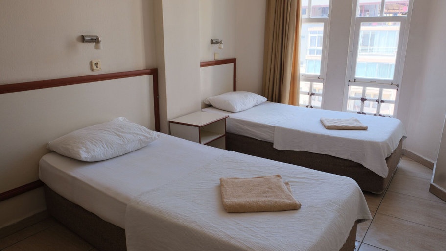 Bedroom 3, ISABELLA APART HOTEL, Alanya
