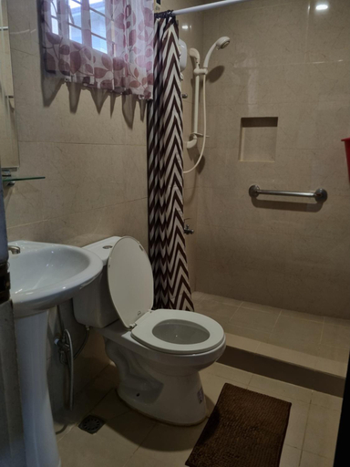 Bathroom 3, Zya 3BR A-House, Baguio City