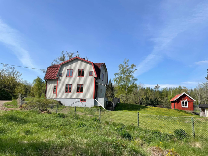 2, Secluded House with Garden and Lakes, Oskarshamn