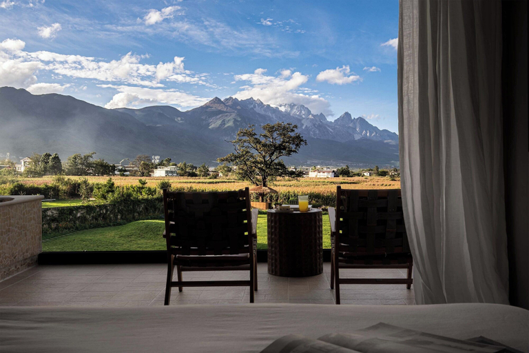 Terrace/patio 5, Snow Mountain, Lijiang