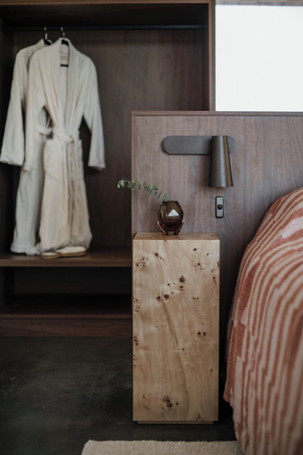 Room 3, Box Hill Esperance, Esperance