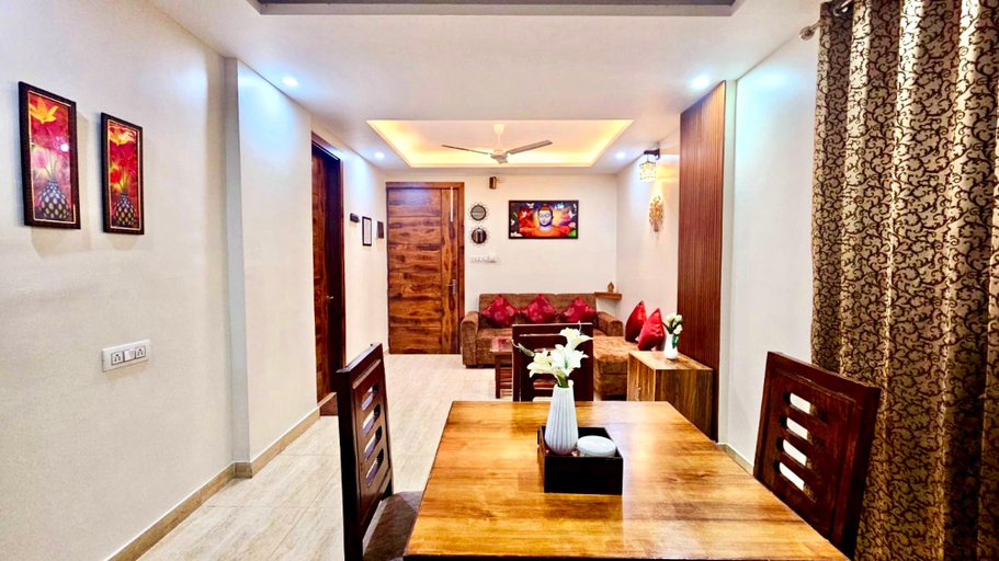 Food & Drinks, Tapovan Apartments, Garhwal