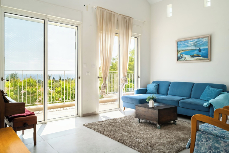 Living area 2, MAMAD - Rosh HaNikra Garden Villa by Sea N' Rent