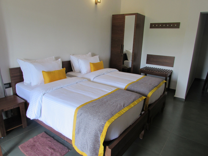 Room 2, Falcon Crest Resort, Idukki