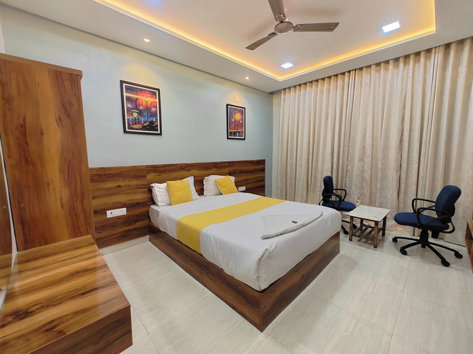 Room 5, Hotel Sskar Executive, Pune