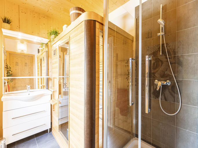 Bathroom 3, Modern chalet with whirlpool, Murau