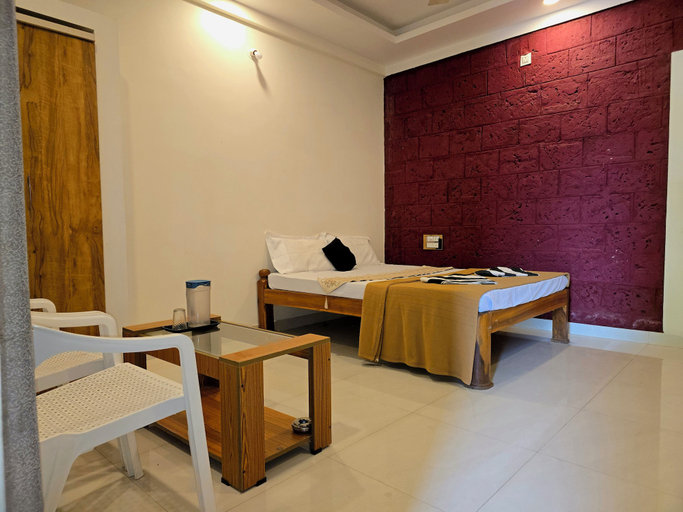 Room 4, Kingfisher Jungle Stay By TERASTAY, Uttara Kannada