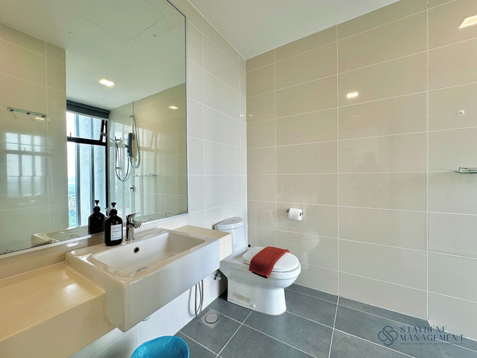 Bathroom 2, Southkey Mosaic Mid Valley by Stayrene, Johor Bahru