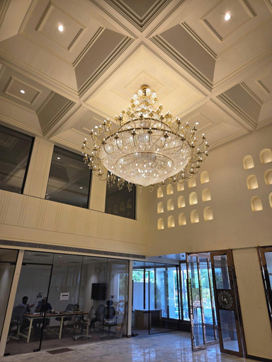 Lobby sitting area, Garden View Hotel And Spa, Hardwar