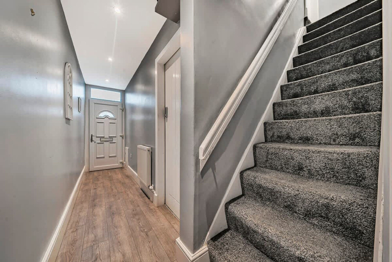 Room 3, Modern Affordable Home - Contractors Leisure, Lancashire