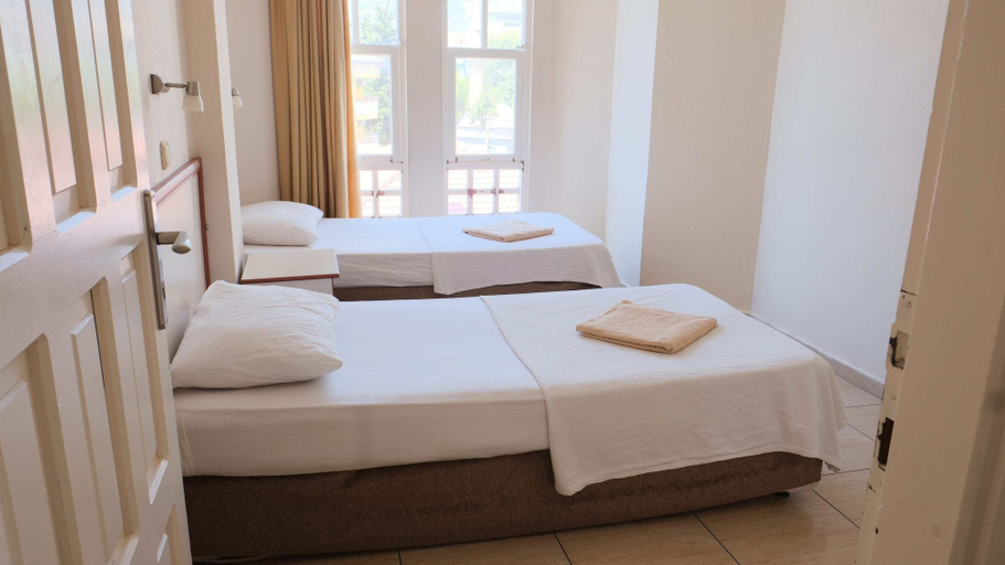 Bedroom 4, ISABELLA APART HOTEL, Alanya