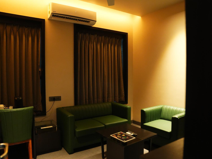 Others 5, Hotel Rama Krishna, Mumbai Suburban
