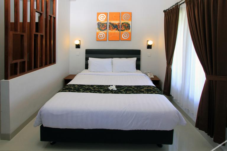 bedroom 13