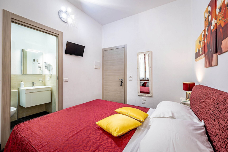 Bedroom 2, Il Viaggiator Leggero, Florence