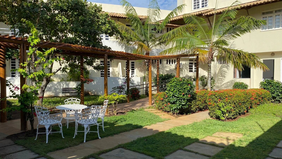 Property grounds 3, Pousada Aruana Praia, Aracaju