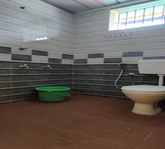 Bathroom 3, Aisiri Guest House Rooms, Uttara Kannada