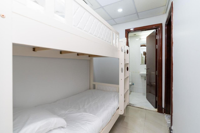 Room 5, Bluewaters Islands Hostel, Dubai