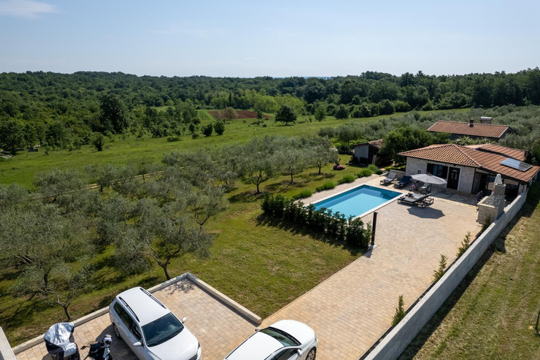 Others 1, Villa Casa Claudia, Novigrad