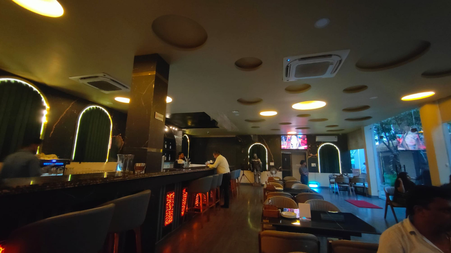 Restaurant 3, KOSHI AERO CLUB & RESORT, Durg