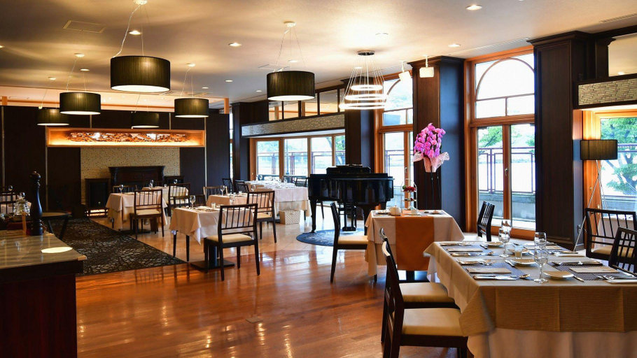Food & Drinks 5, Hotel Bellmare, Maizuru