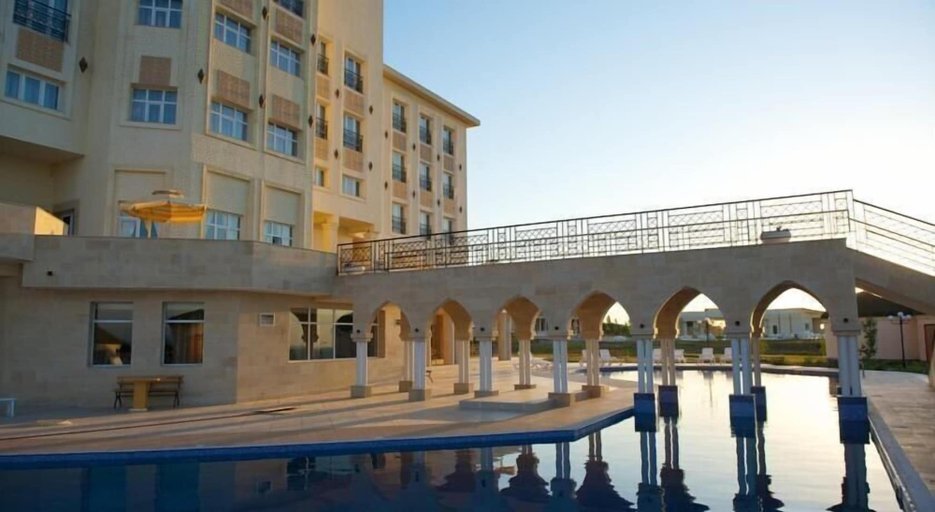 Outdoor pool, Sunkar, Almaty