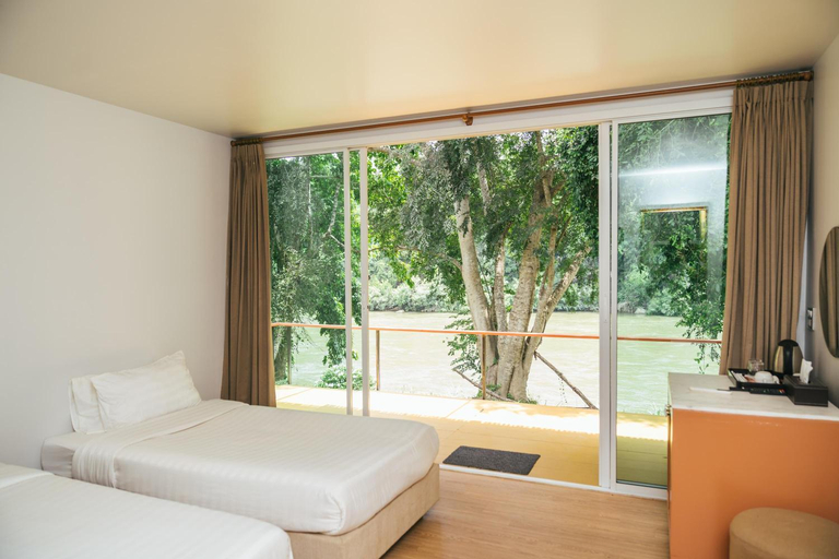 Bedroom 3, Chong Khaep Aingkwai Resort, Sai Yok