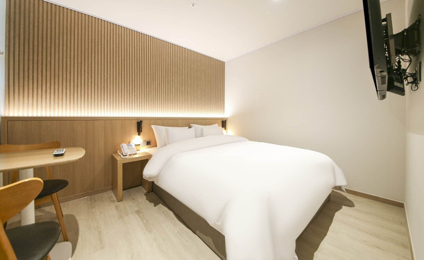 Room 2, Brown Dot Sports Complex Branch Co., Ltd., Jecheon
