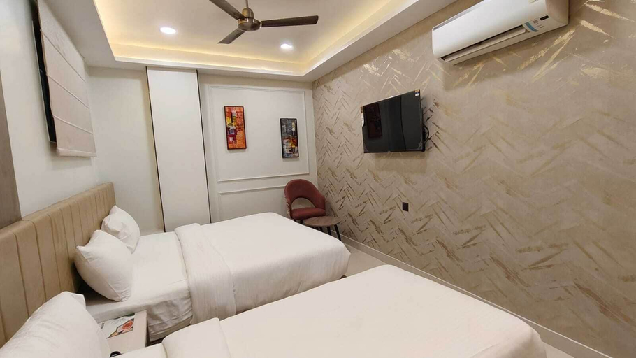 Room 4, Park View, Varanasi