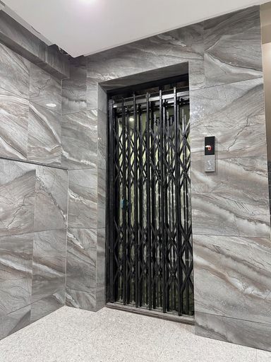 Elevator, Hotel Classic Inn, Indore