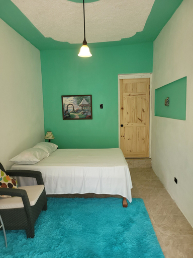 Room 5, Cozy studio apartment with private parking