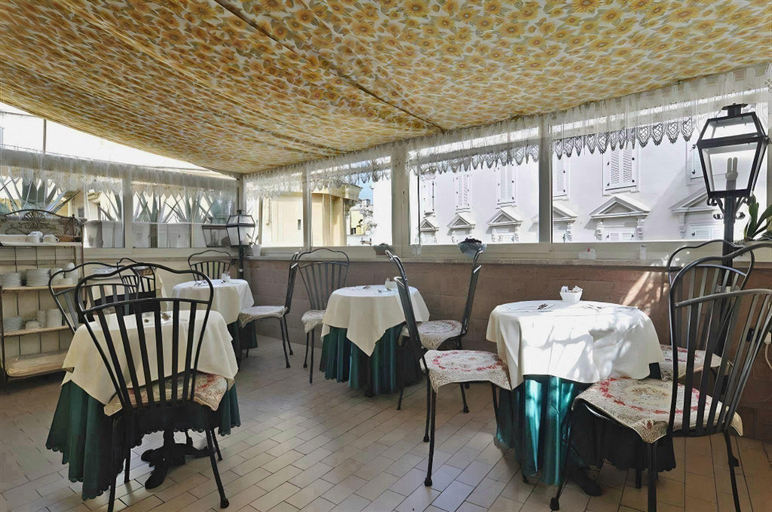 Food & Drinks 5, Residenza Antica Roma, Roma