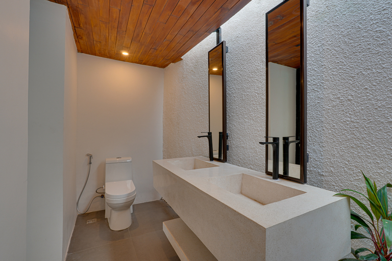 Bathroom 5, Villa Rose LaLuxe A14 - Sanur by Nabe Hospitality Management, Denpasar