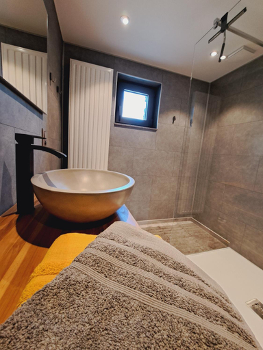 Bathroom, A Brouca - Maison de vacances, Luxembourg
