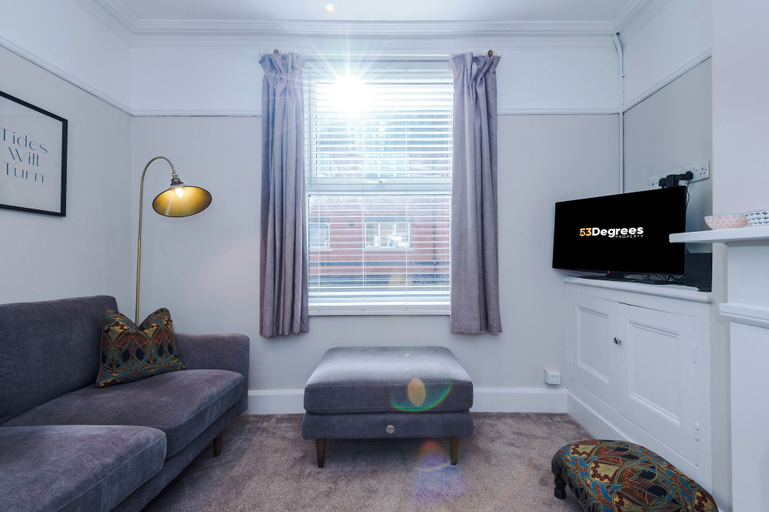 Living area 5, 36 South View Road, Cheshire West and Chester