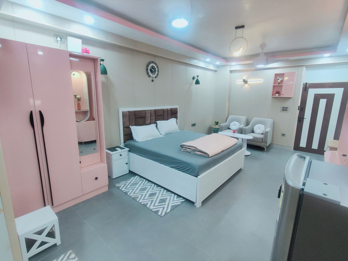 Room amenity 4, Noida Luxury Studio Apartment, Gautam Buddha Nagar