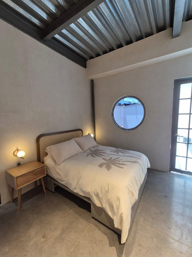 Living area, Capybara Hostel, Restrepo