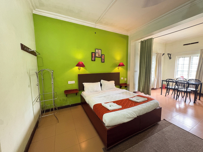 Room 4, Silverline Regency with Mountain View, Idukki