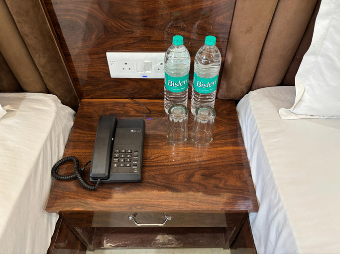 Bedroom 4, Hotel Shree Radha Rani Palace, Faizabad