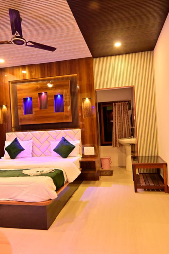 Bedroom 2, Hotel Highness Sea Rock, South Andaman