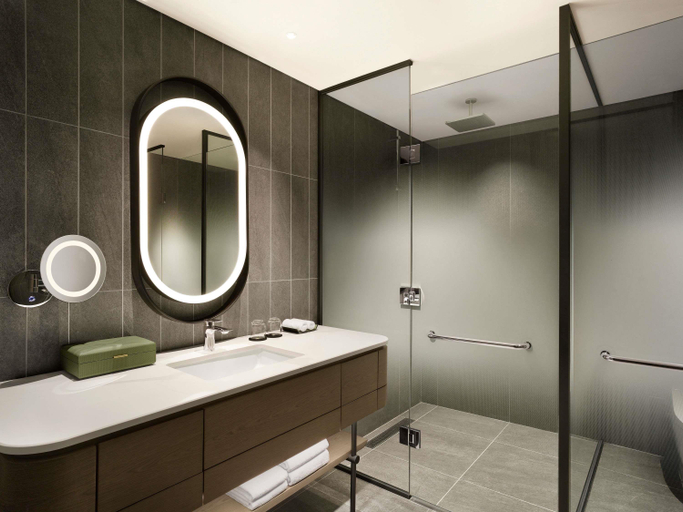 Bathroom 5, Pullman Ambassador Seoul Eastpole, Gwang-jin