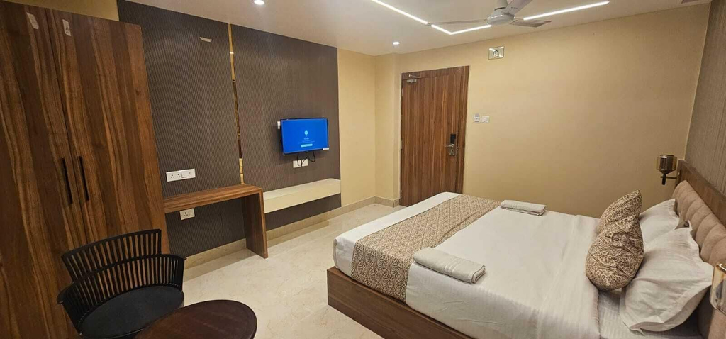 Room 2, Hotel Vaishno Bliss, Khordha