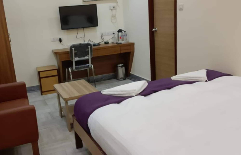 Room 4, Hotel Goldenkey, Kolkata