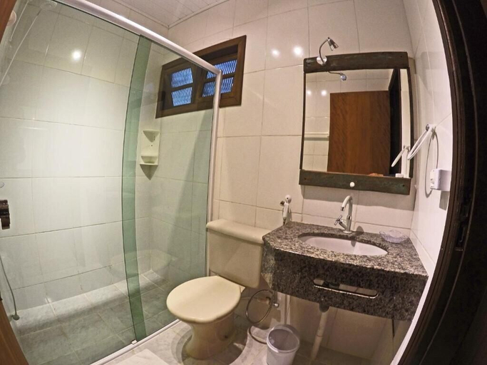 Bathroom 3, Pousada La Luna, Barra Velha