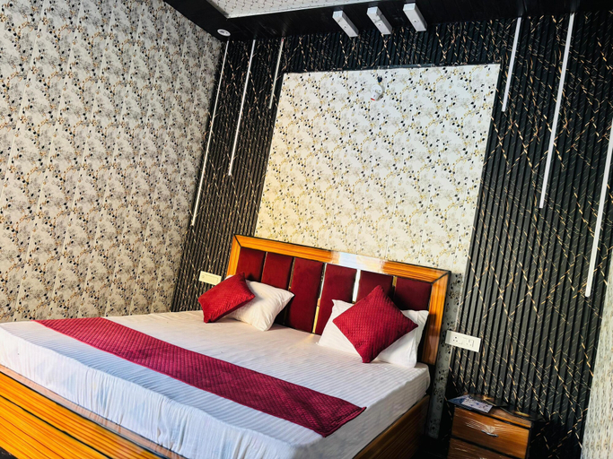 Room 3, Shree Vishnupriya Homestay, Faizabad